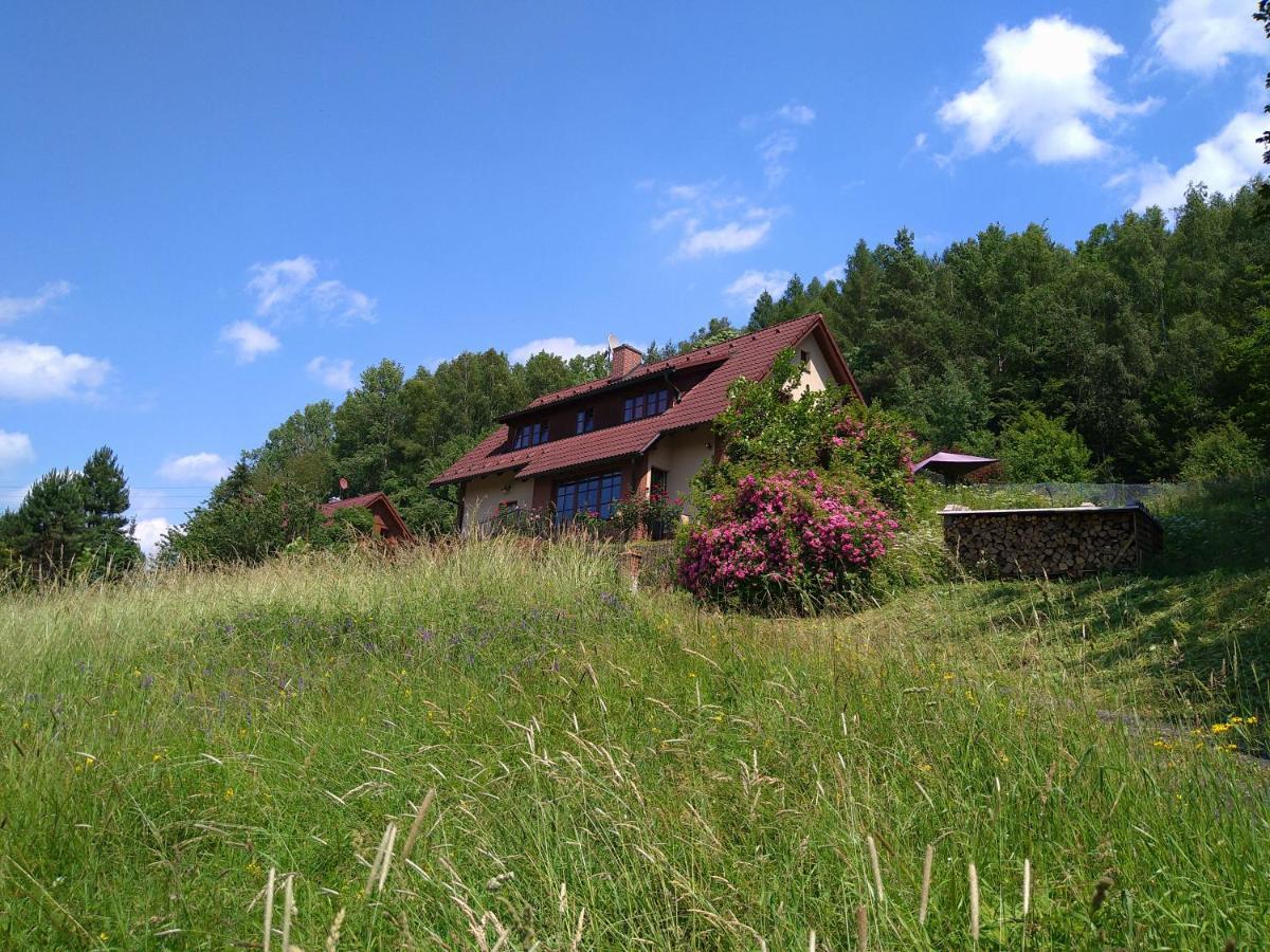 Apartmán V hájích Malá Skála Esterno foto